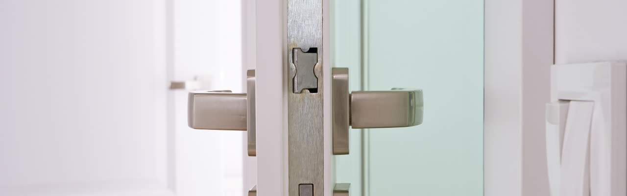 door lock mechanism