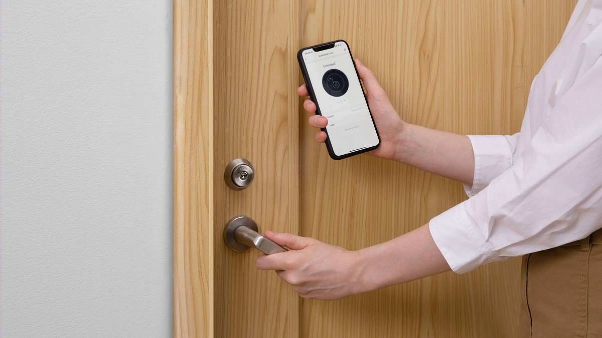 What is a retrofit smart lock?